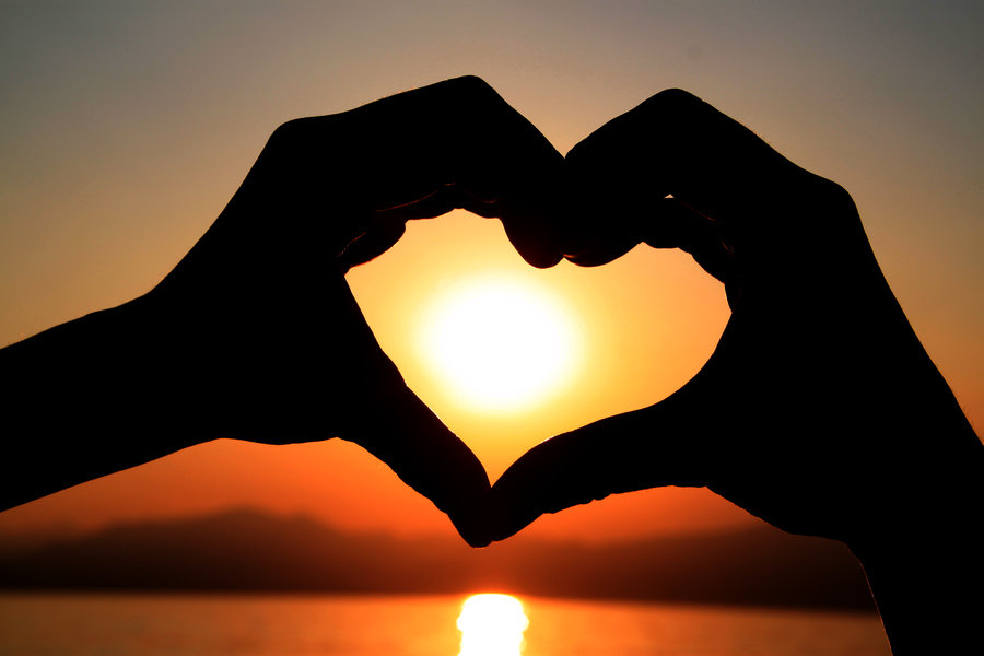 2 用心做事，真情服務(wù).jpg